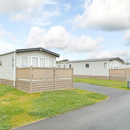 Piran Meadows Resort New Quay Exterior foto