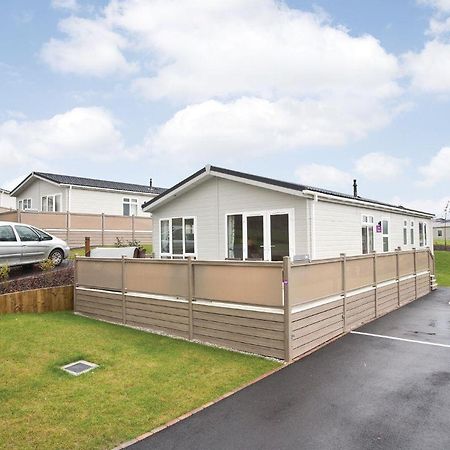 Piran Meadows Resort New Quay Exterior foto