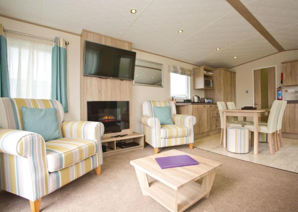 Piran Meadows Resort New Quay Exterior foto